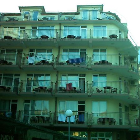 Семеен Хотел Елена Палас Nesebar Ngoại thất bức ảnh